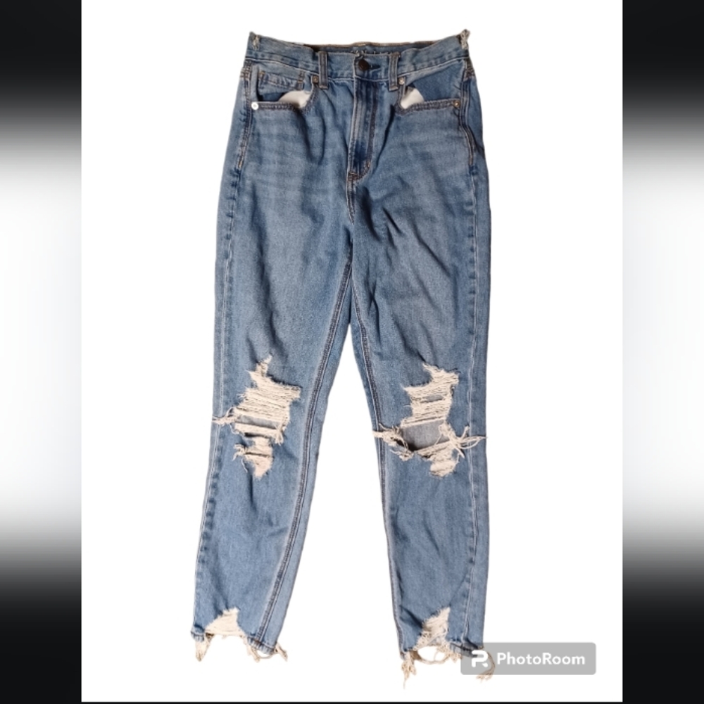 American Eagle Mom Jeans
